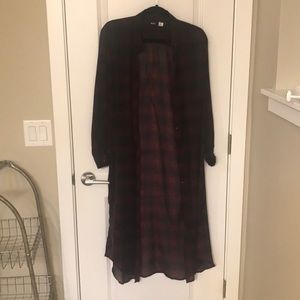 Long split side sheer plaid UO blouse M